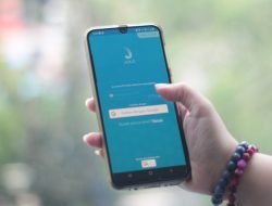 Gandeng BukuWarung –  JULO Perluas Penyaluran Kredit Usaha 7 Juta UMKM 