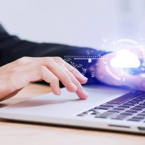 Red Hat dan Oracle Memperluas Kolaborasi untuk Membawa Red Hat Enterprise Linux ke Infrastruktur Oracle Cloud