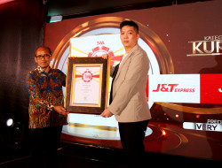 Kualitas Layanan Pengiriman Meningkat, J&T Express Raih Indonesia Original Brand Award 2023