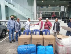 BRI Warung Buncit Serahkan Bantuan Sarana Kegiatan di 3 RT Wilayah Mampang