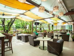 Jade Lounge & Terrace Swiss-Belresidences Kalibata – Oase Hijau untuk Meeting dan Hangout di Selatan Jakarta