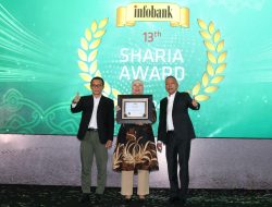 Unit Usaha Syariah (UUS) Danamon menerima penghargaan pada ajang 13th Infobank Sharia Recognition 2024
