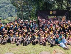 Cetak Mahasiswa Berkarakter – Diklatsar Mapala Camp Stick Politeknik APP Jakarta di Gunung Halimun Salak