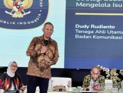 Dudy Rudianto dari BAKOM RI Di Kegiatan Public Communication Summit 2026